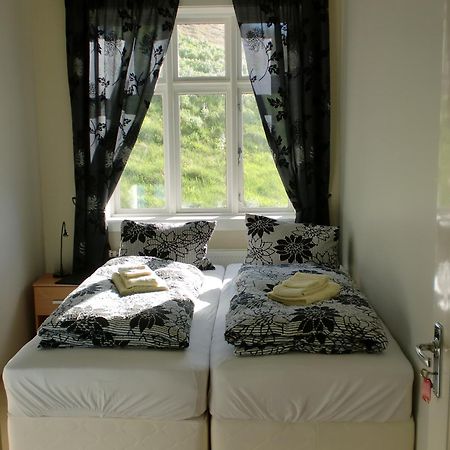 Guesthouse Tilraun Blonduos Ruang foto