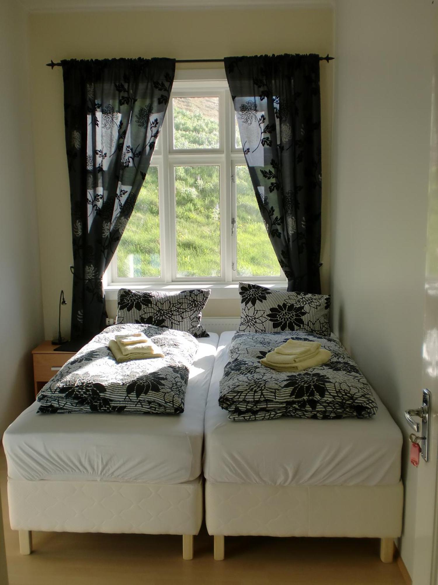 Guesthouse Tilraun Blonduos Ruang foto